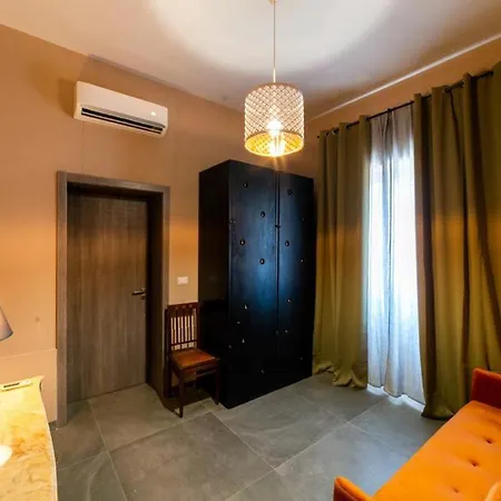 Speciale Tarshito's - Atrium And Terrace *