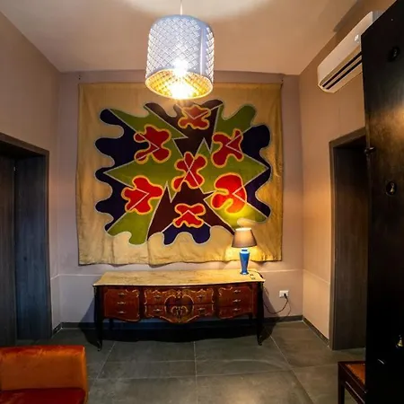 Speciale Tarshito's - Atrium And Terrace *